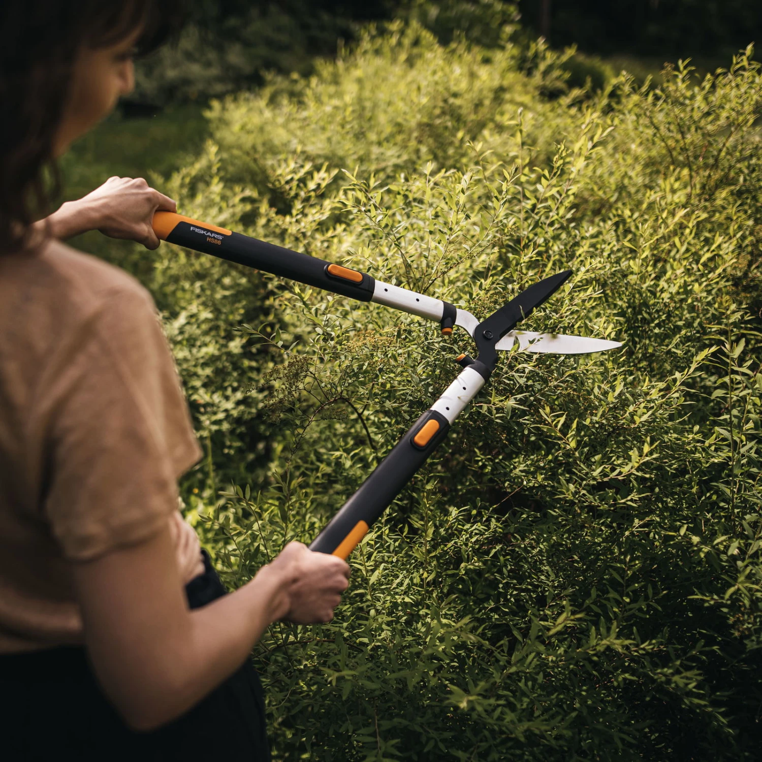 Fiskars SmartFit Teleskop Heckenschere - Image 4