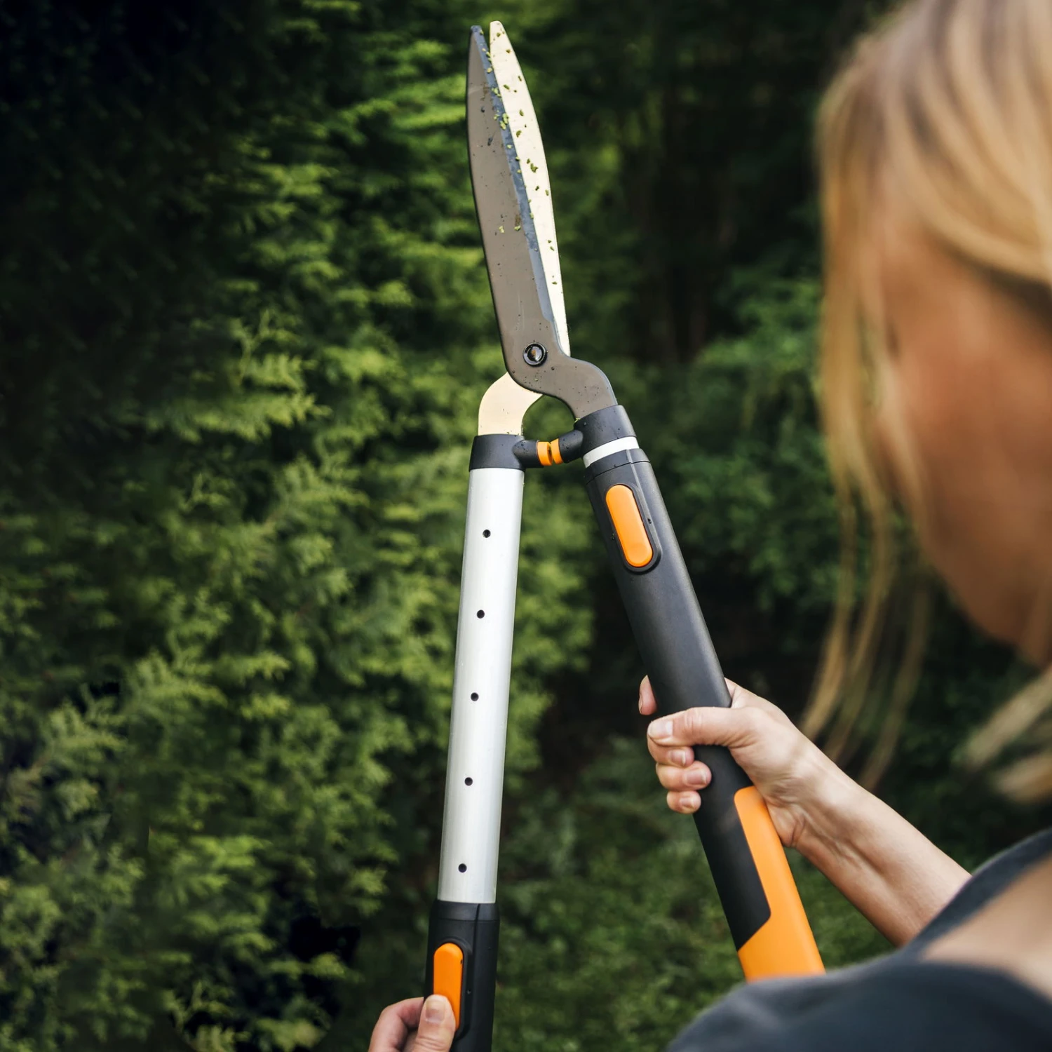 Fiskars SmartFit Teleskop Heckenschere - Image 3